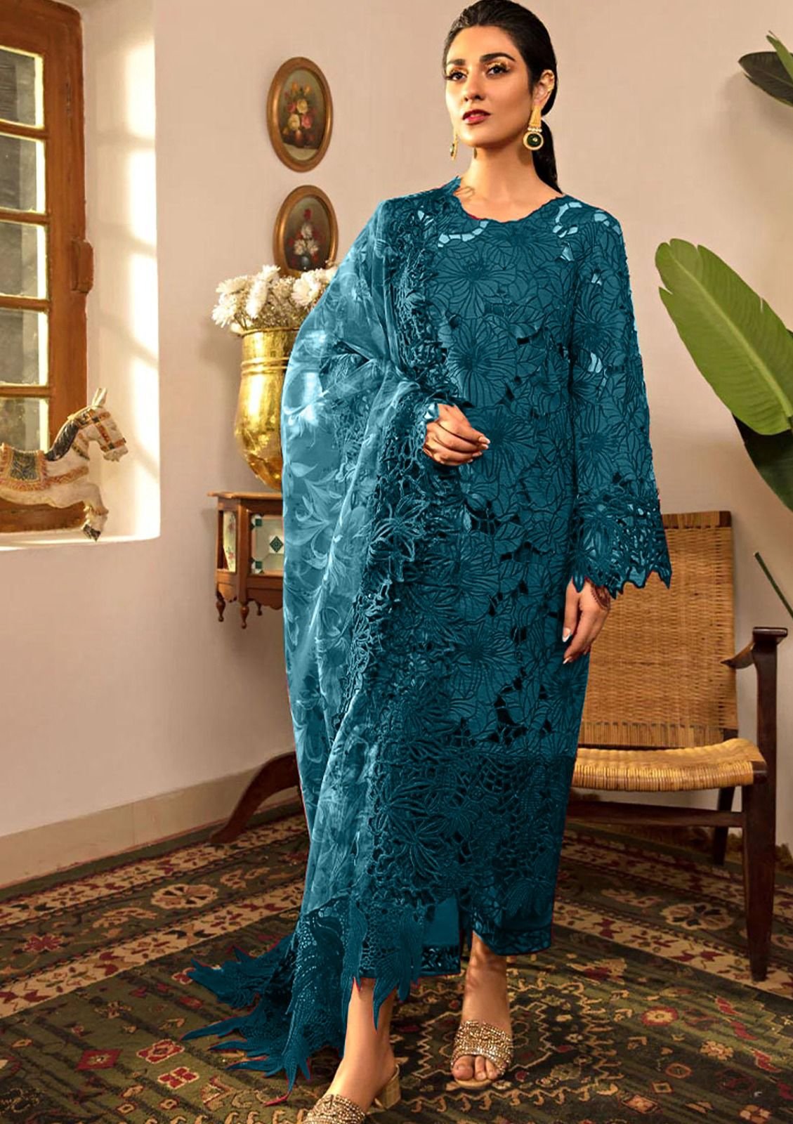 RANG RASIYA Lawn Cutwork Embroidered with Organza Dopatta