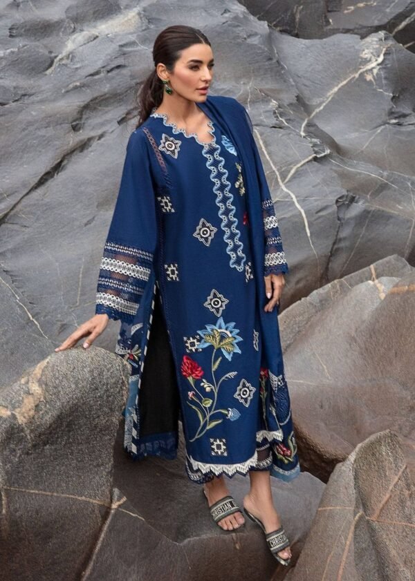 CRIMSON Lawn Embroidered with Organza Dopatta